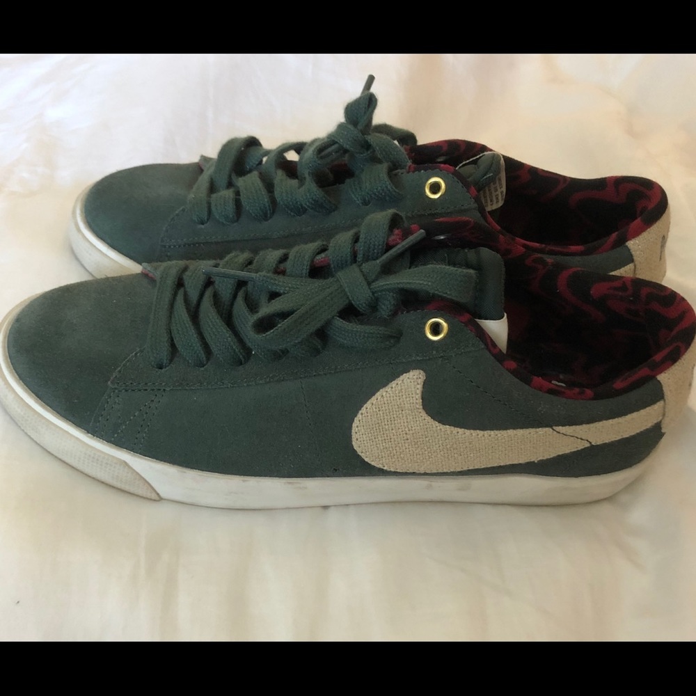 Nike green suede shoes